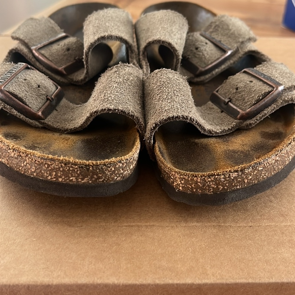 BIRKENSTOCK Arizona size 37 tan color - Picture 13 of 17